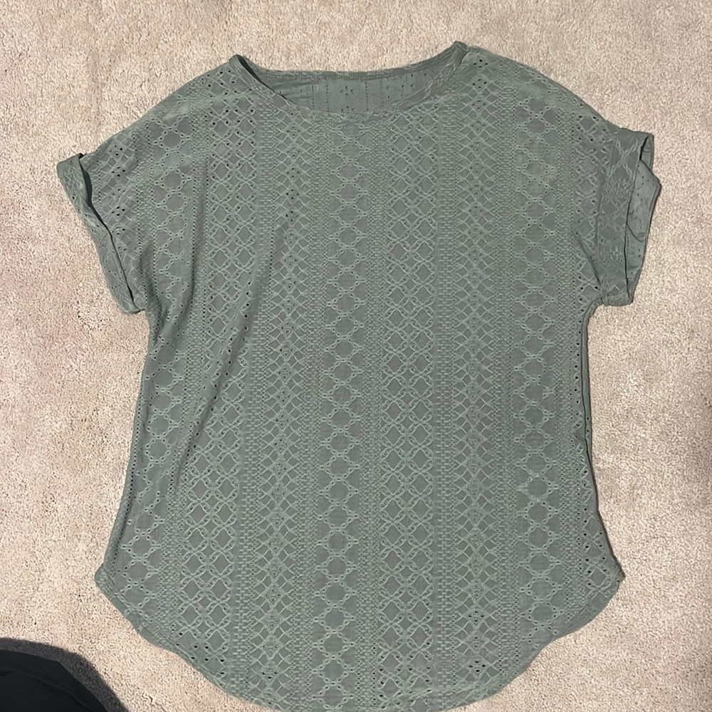size medium green blouse